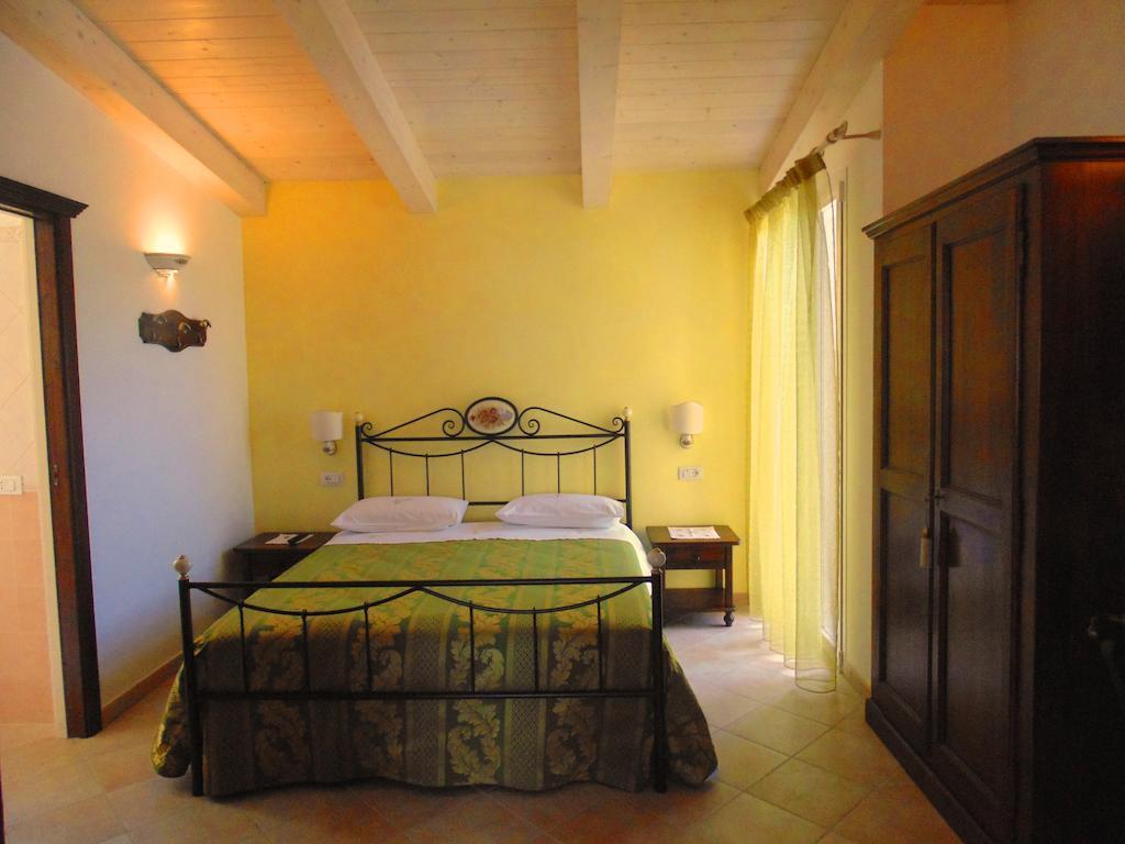 Bigotti Bed & Breakfast Fano Room photo
